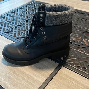 Woman’s ankle boots